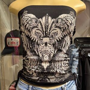 Black Graphic Tank Top with Jeans